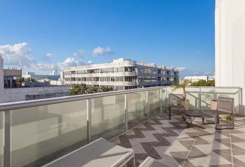 اتاق کلاسیک با تخت دوبل, The Plymouth South Beach