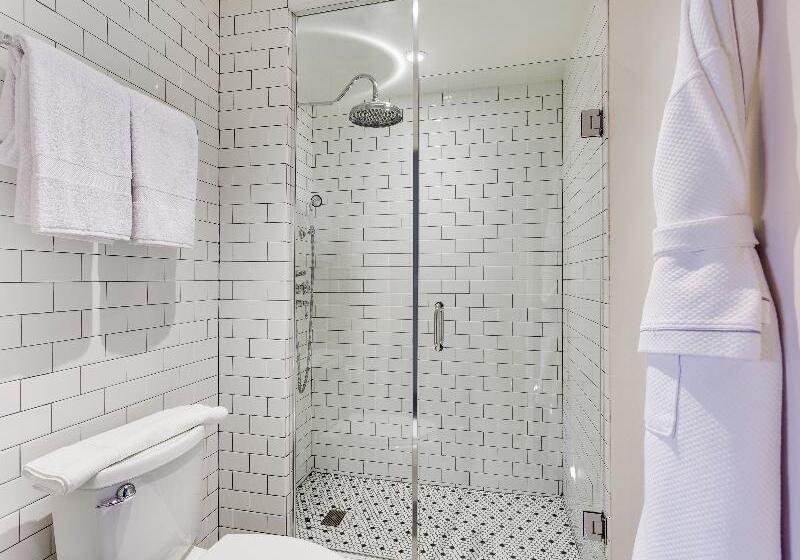 חדר קלאסי, The Plymouth South Beach