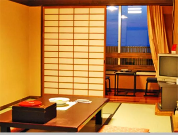 スタンダードトリプルルーム, Tsutaya Ryokan