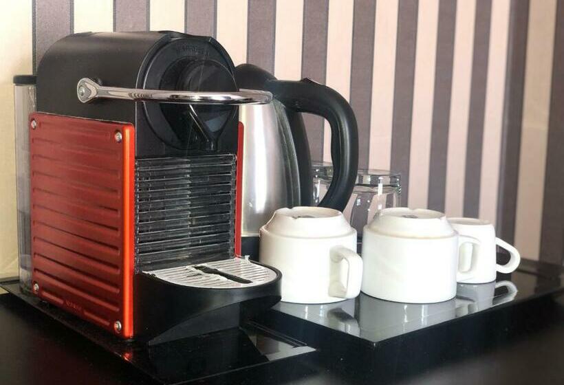 اتاق استاندارد, Happy Holiday In Rome B&b