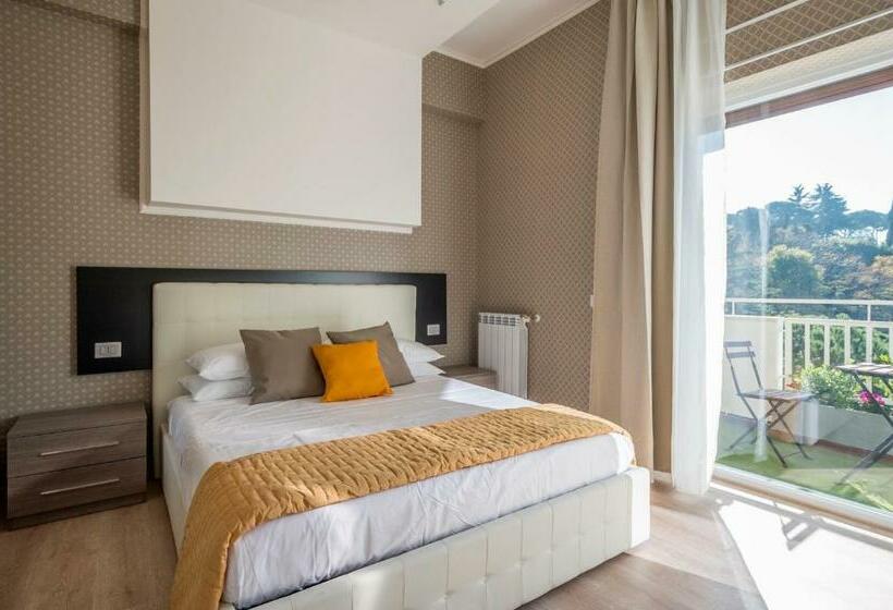 اتاق لوکس با بالکن, Happy Holiday In Rome B&b