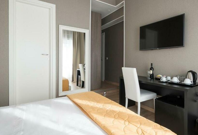 اتاق استاندارد, Happy Holiday In Rome B&b