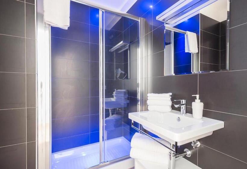 اتاق لوکس, Happy Holiday In Rome B&b