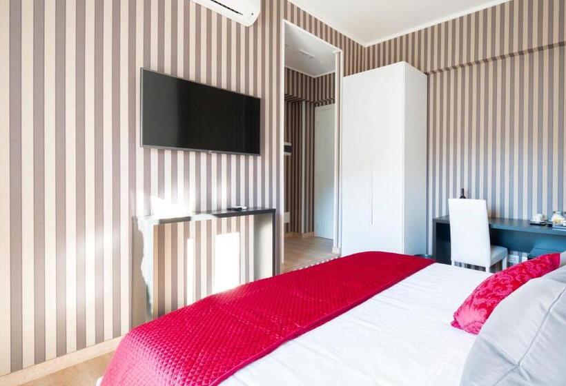 اتاق سوپریور با بالکن, Happy Holiday In Rome B&b