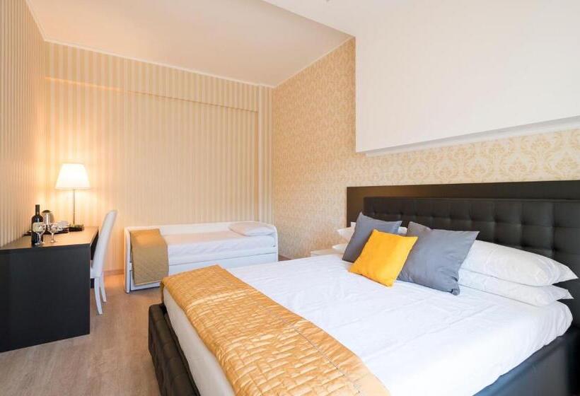 اتاق خانوادگی, Happy Holiday In Rome B&b