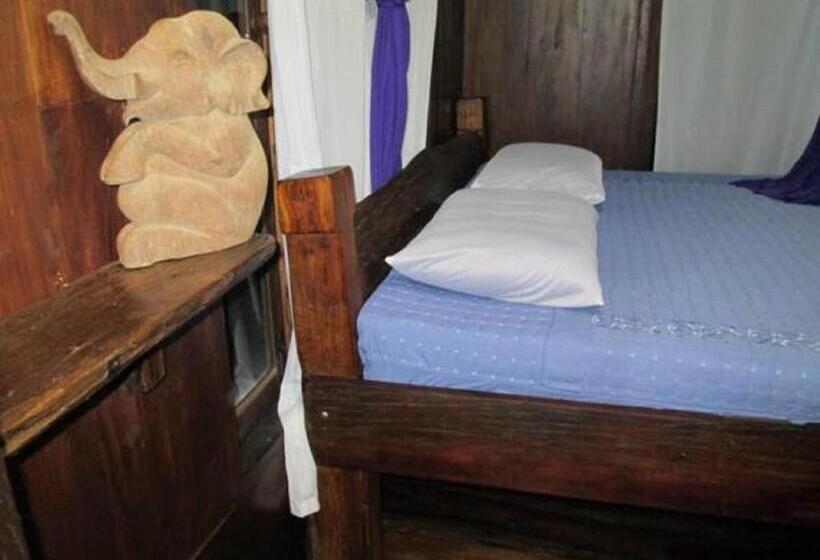 غرفة قياسية سرير كينج, Sukhothai City Resort