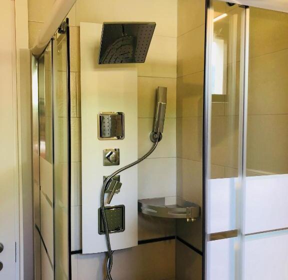 スーペリアスタジオ, Residence Windsurf