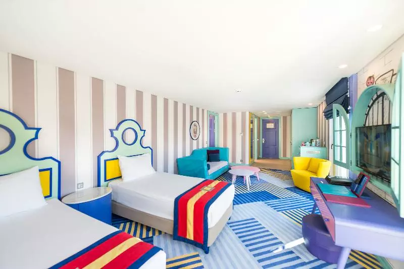 ジュニアスイート, The Land of Legends Kingdom Hotel