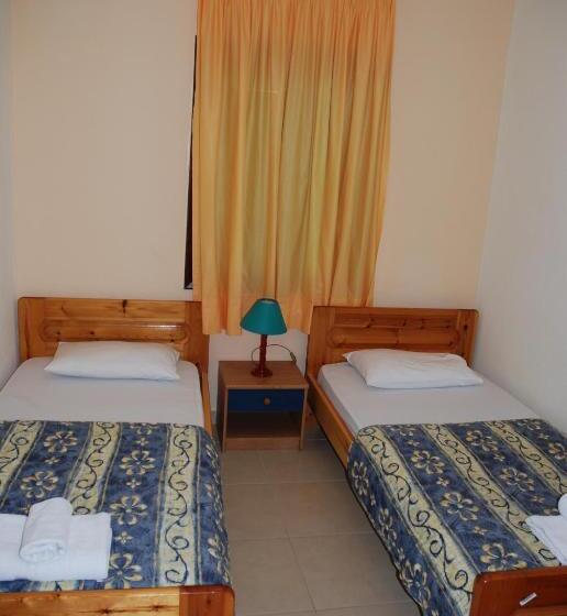 Huoneisto 2 Makuuhuonetta, Villa Italiana