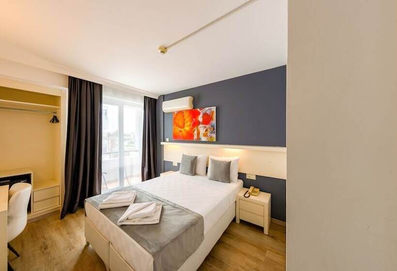 Habitació Estàndard, Z Otel