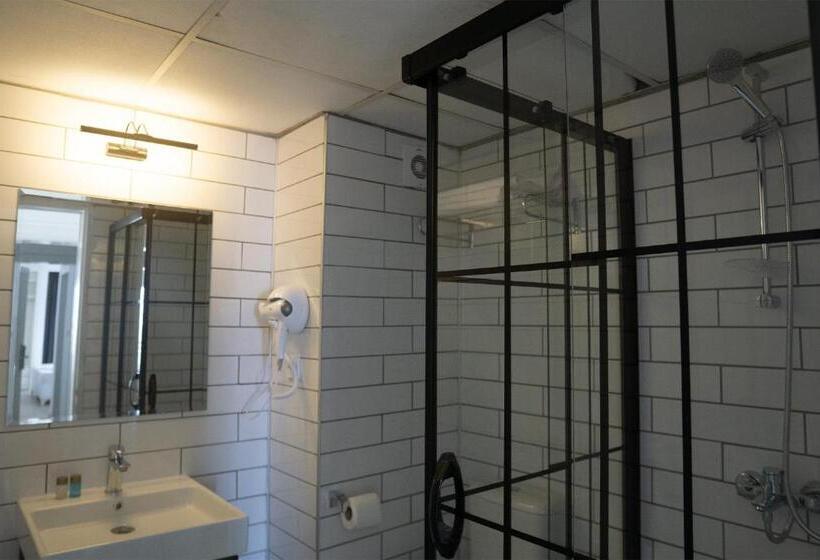 Habitació Estàndard, Z Otel