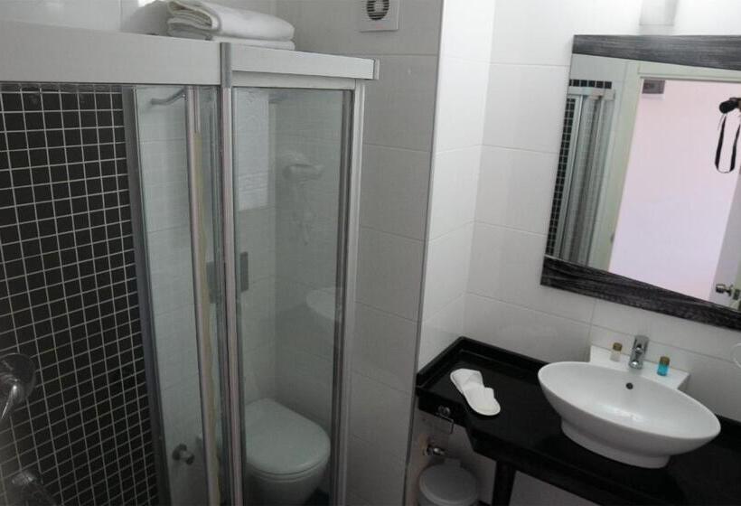 Habitació Economy, Z Otel