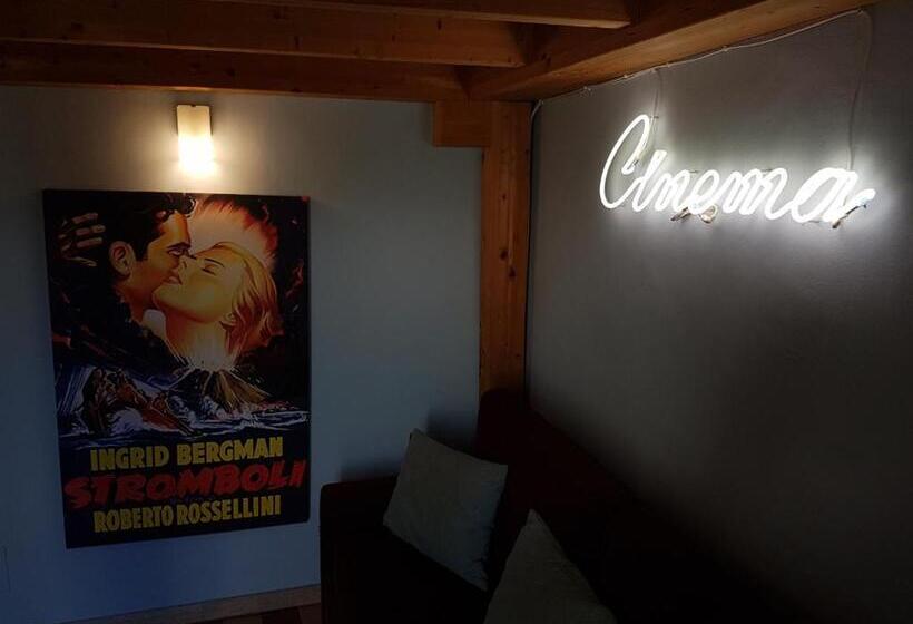 غرفة قياسية مزوَّدة بشُرفة, Bellini Inn Deluxe