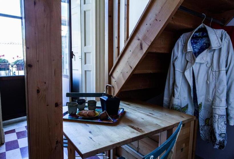 غرفة قياسية مزوَّدة بشُرفة, Bellini Inn Deluxe