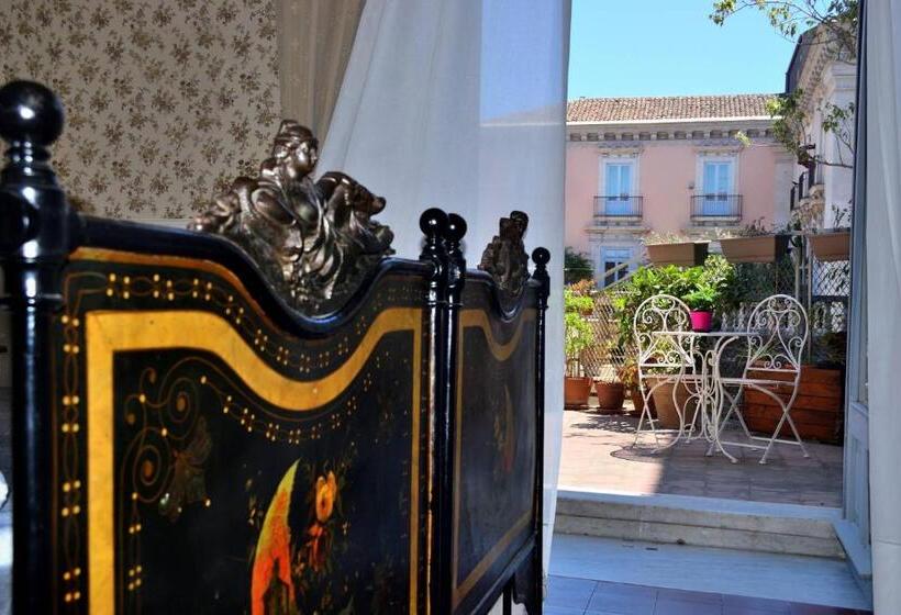 غرفة ديلوكس مزودة بشرفة, Bellini Inn Deluxe