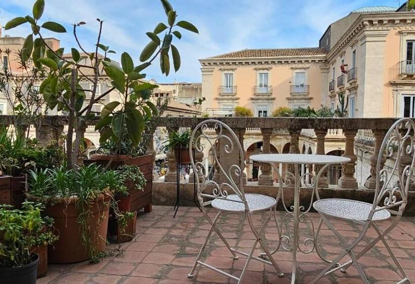 غرفة ديلوكس ثلاثية, Bellini Inn Deluxe