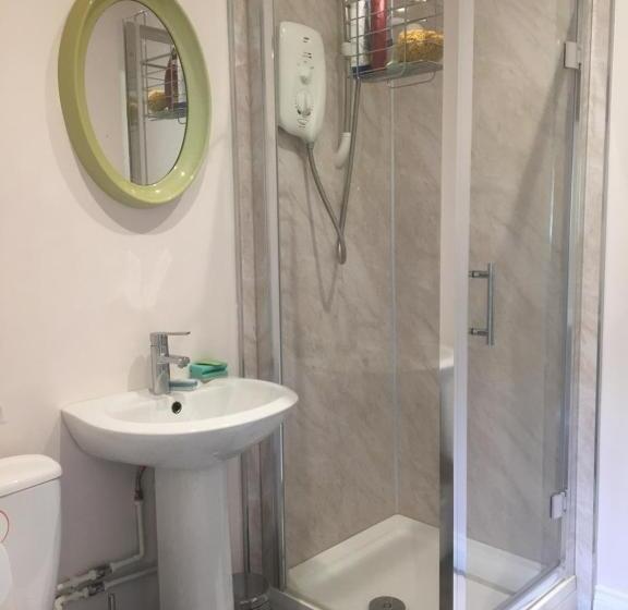 חדר סטודיו סטנדרד, Cleaver Cottage