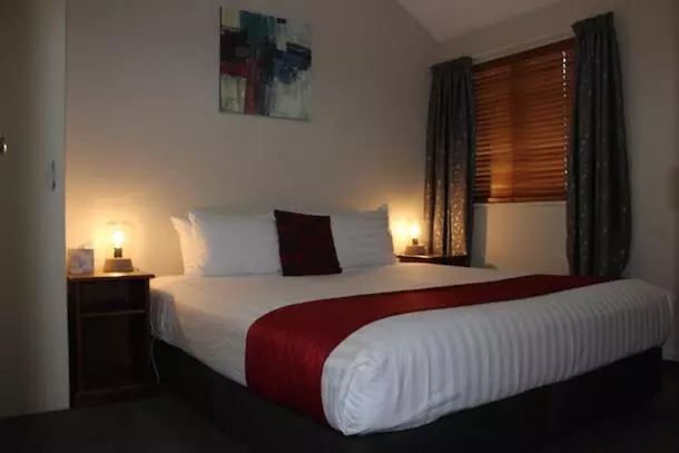 Deluxe-sviitti, Gladstone Motel