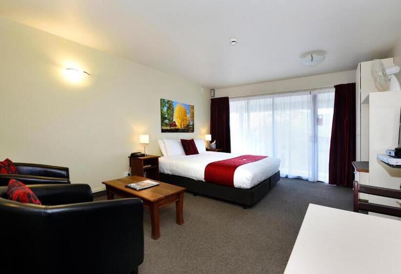 اتاق استاندارد با تخت بزرگ برای معلولان, Gladstone Motel