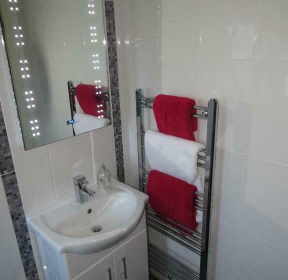 اتاق استاندارد سه نفره, Glendale Bed And Breakfast, Cushendall