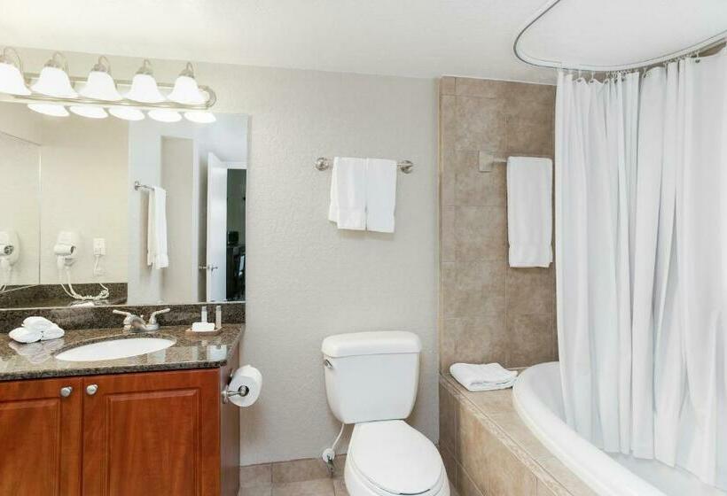 إستوديو قياسى, Alhambra Villas