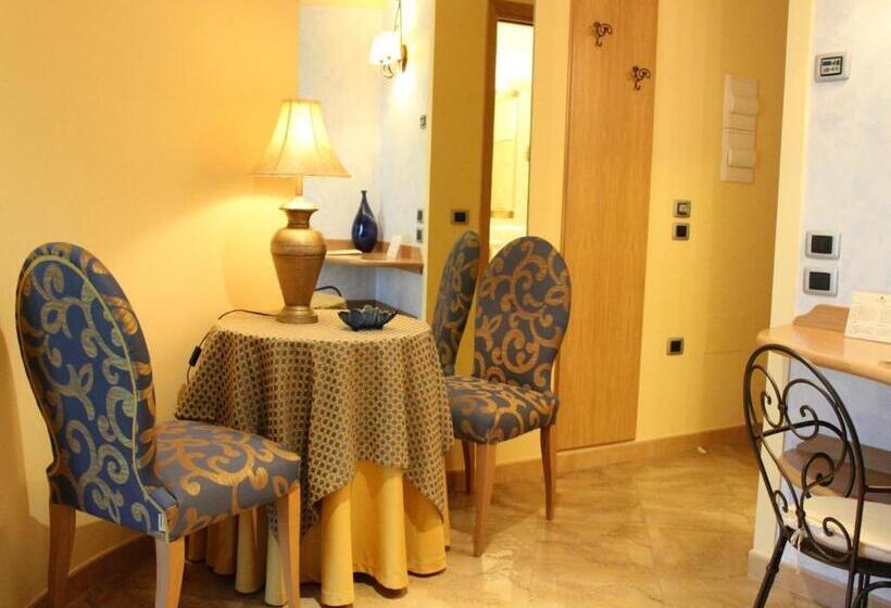 小型套房带海景, Blu Tropical Resort