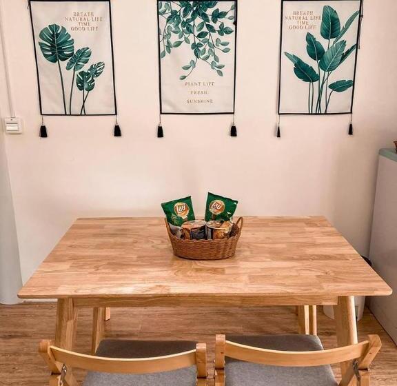 بنجلو ديلوكس, Leeloo Paradise