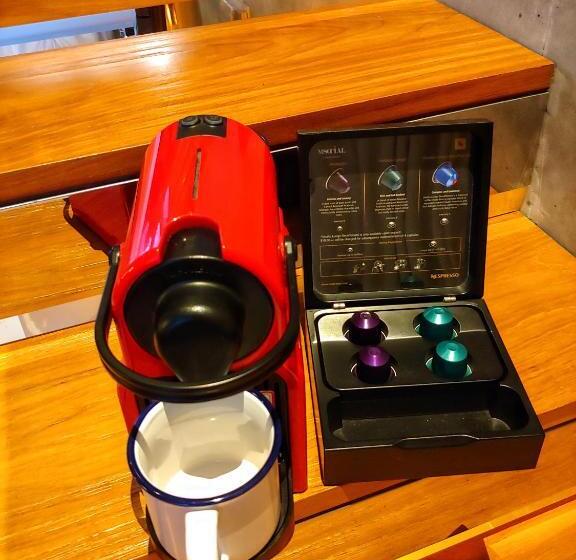 Standard Room, M Social Singapore