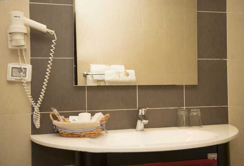 带海景的复工套房, Palm Beach