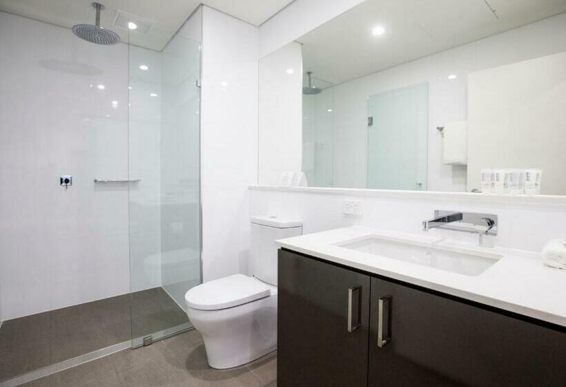 エクゼクティブワンルーム, Quest Kings Park