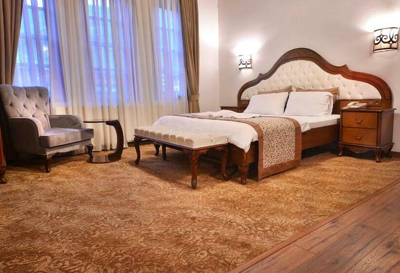 اتاق استاندارد, Uluhan