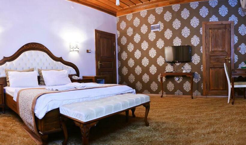 اتاق استاندارد, Uluhan