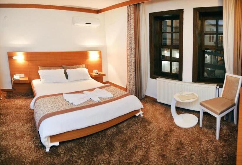 اتاق استاندارد, Uluhan