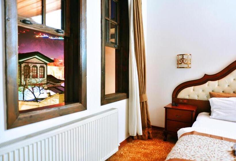 اتاق استاندارد, Uluhan