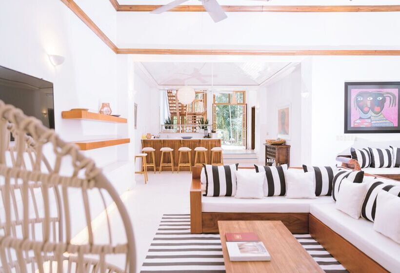 ویلای 5 خوابه, Idle Awhile Beach