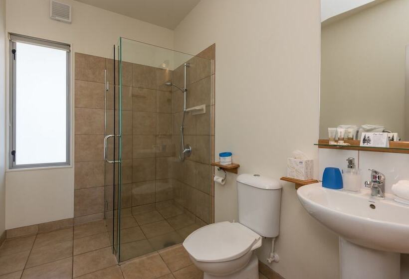 آپارتمان 2 خوابه, Parkside Motel