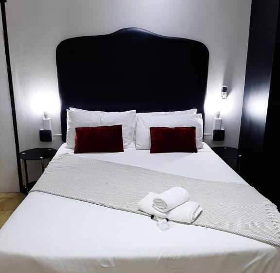 חדר משפחתי, Lodge Bellagio