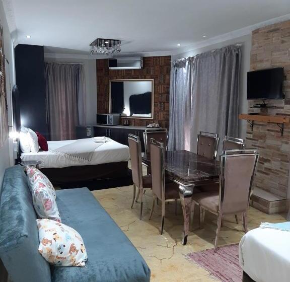 Семейный Номер, Lodge Bellagio