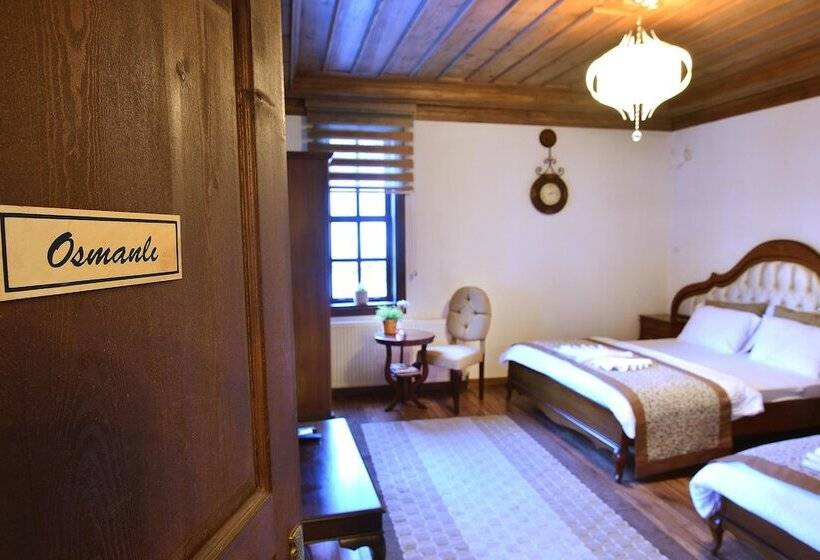 اتاق استاندارد سه نفره, Uluhan