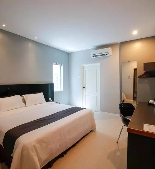 اتاق لوکس با تخت بزرگ, Art Cottage Boutique