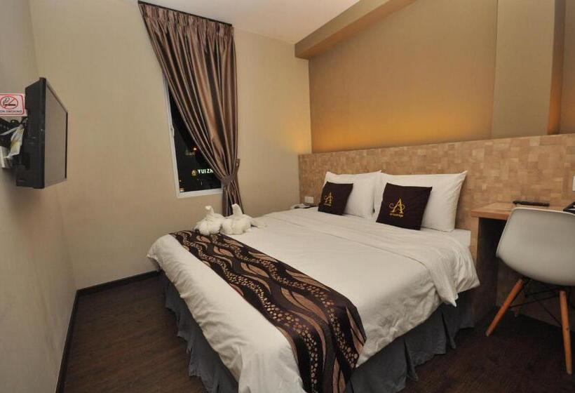 اتاق لوکس با تخت بزرگ, Art Cottage Boutique