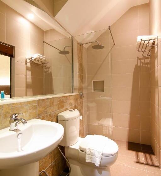 سوییت اجرایی, Art Cottage Boutique