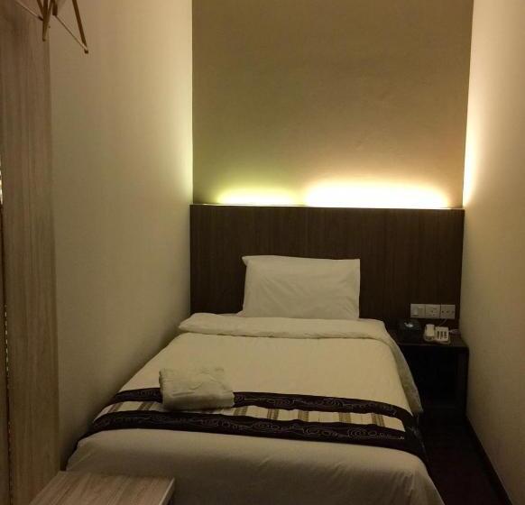 اتاق استاندارد یک نفره, Art Cottage Boutique