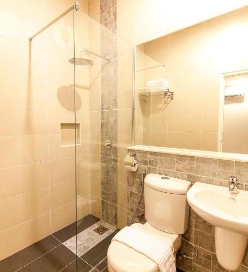 اتاق خانوادگی, Art Cottage Boutique