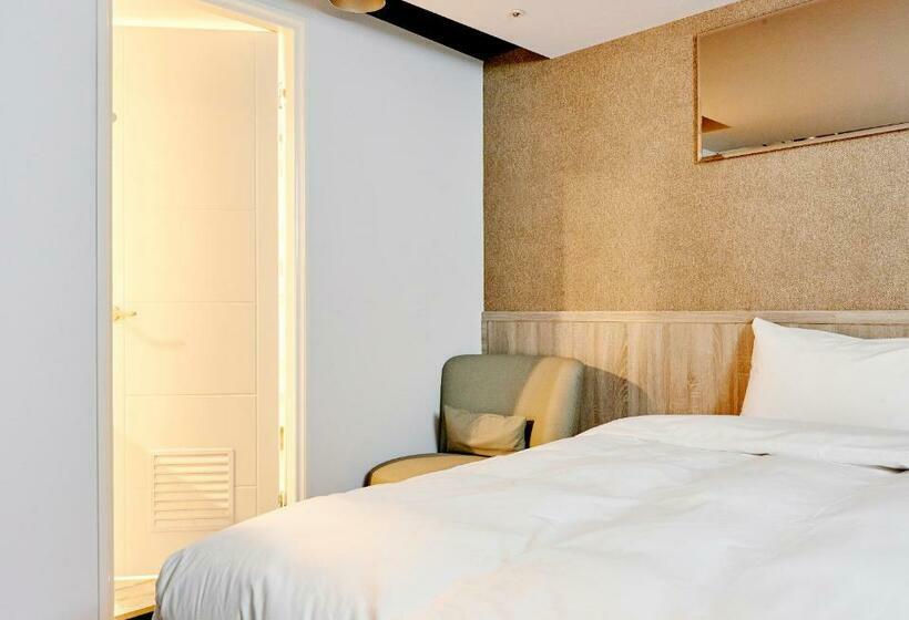 اتاق استاندارد, Bon Hotel Taipei