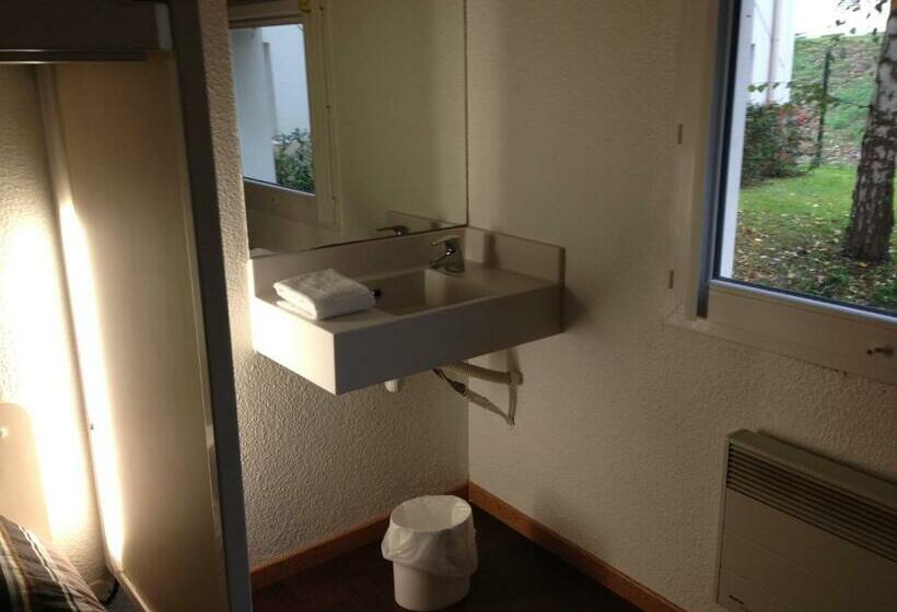 스탠다드 트리픔 룸 공동욕실, F1 Saint Etienne Est La Grand Croix