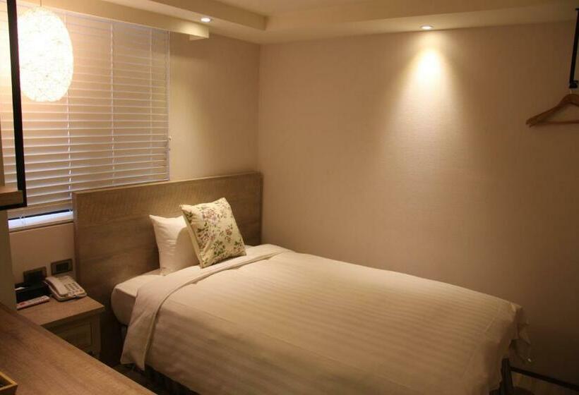 اتاق استاندارد یک نفره, Lan Kwai Fong Garden