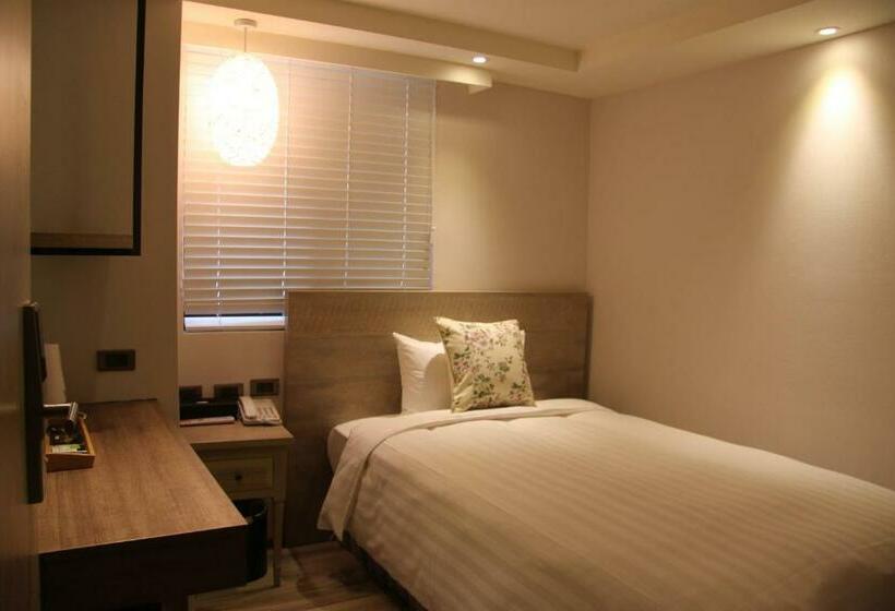 اتاق استاندارد یک نفره, Lan Kwai Fong Garden