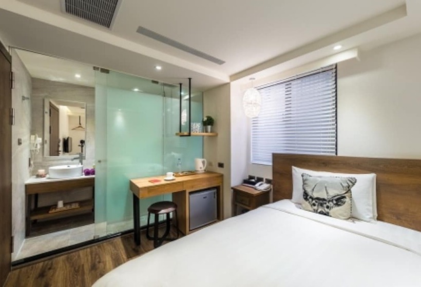 اتاق استاندارد یک نفره, Lan Kwai Fong Garden