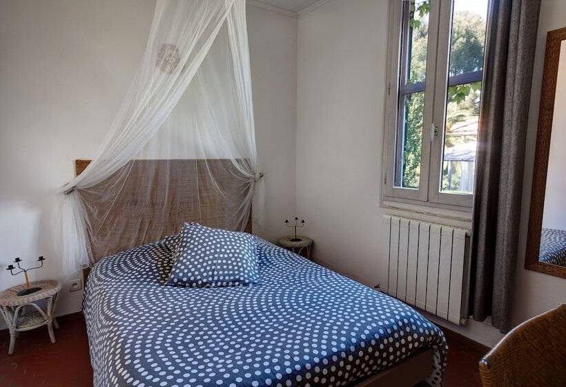 Номер Стандарт, Maison Bagatelle